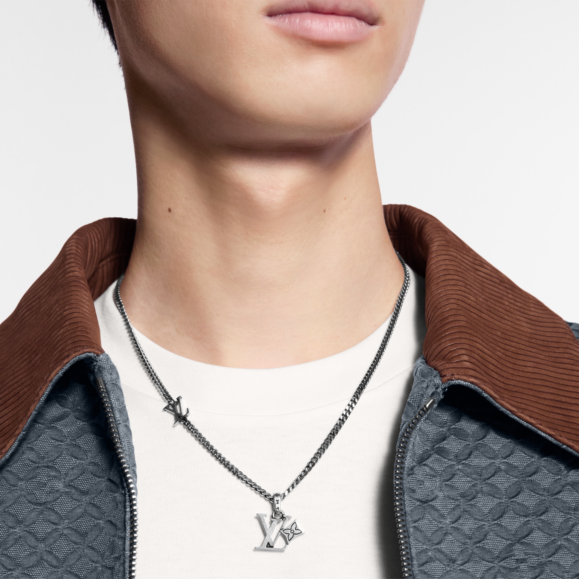 LV Flower Charm S00 - Men - Fashion Jewelry | LOUIS VUITTON ®